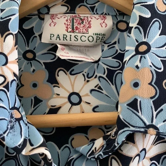 Sleeveless Sz  6 - Picture 4 of 5